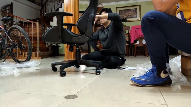 Unboxing Logitech G502 y Silla Marvo Scorpion CH-106 смотреть онлайн