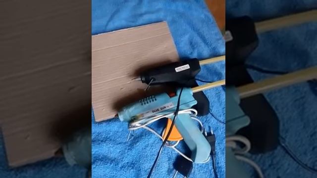 Ремонт клеевого пистолета смотреть онлайн