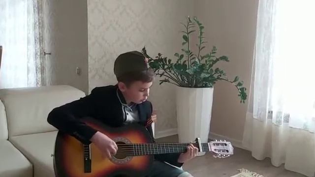 К 75-летию Великой Победы. Тюменский четвероклассник Чуйкин Никита исполняет песню Марка Бернеса смотреть онлайн