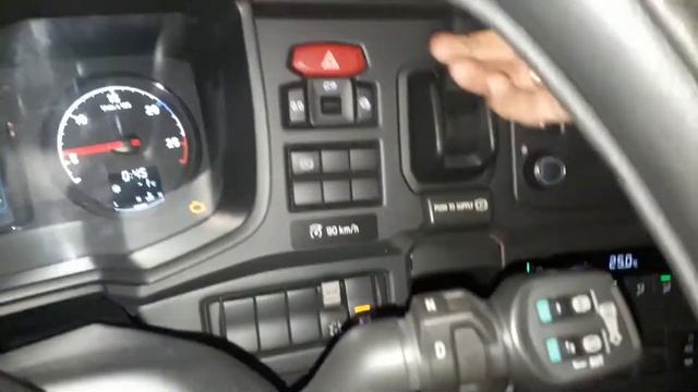 обзор кабины Scania g440 2018 год смотреть онлайн