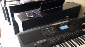 Yamaha PSR-E463
