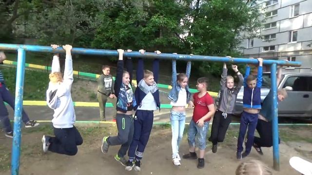 СК "Самбист" провёл спортивный праздник во дворе дома №7 на 2-ом квартале смотреть онлайн