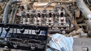 Замена прокладки крышки клапанов KIA Carnival 2011