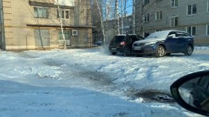 Рено сандеро дымит