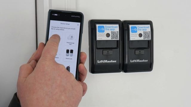 Easily Connect Your MyQ Compatible Garage Door Opener смотреть онлайн