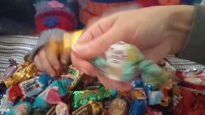 Распаковка Сладкие новогодние подарки.