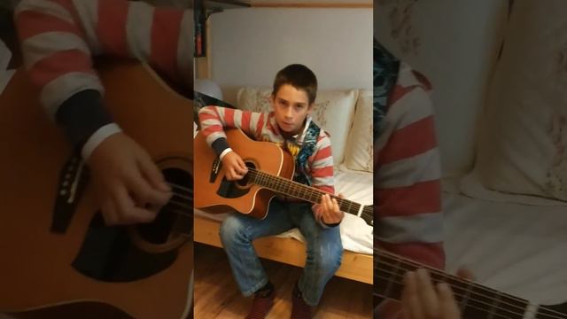 Приятелят ми Момчи свири на китара смотреть онлайн