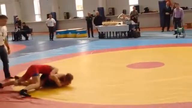 Чемпионат области по вольной борьбе Артемовск смотреть онлайн