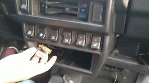 Лада 4х4/Музыка в НИВУ со штатной аудиоподготовкой /Динамики HERTZ DCX 165/Магнитола Pioneer MVH-19