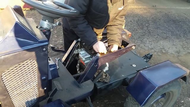 Гидравлика на минитрактор #3 Установка гидрораспределителя, подключение к НШ и баку смотреть онлайн