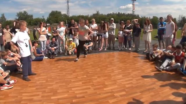 Liza vs Egor смотреть онлайн