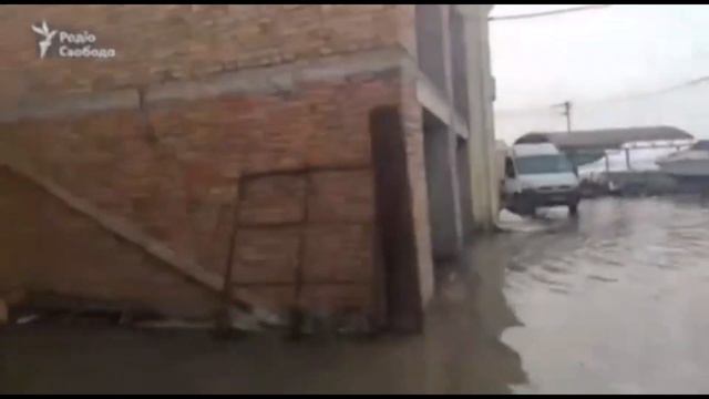 Николаев тоже подтапливает. 7 июня 2023 года. смотреть онлайн