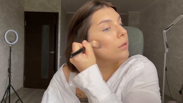 ВЕЧЕРНИЙ МАКИЯЖ LAMEL смотреть онлайн