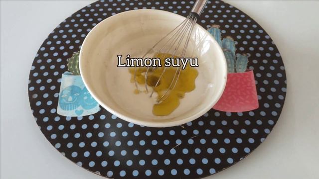 İÇ PİLAVLI TAVUK DOLMA TARİFİ ✔️ YILBAŞI AKŞAMINA ÖZEL👌 FIRINDA İÇ PİLAVLI TAVUK DOLMA смотреть онлайн