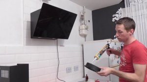 Установка ВЫТЯЖКИ НАКЛОННОЙ на кухне. ГЕРМЕТИЗАЦИЯ ШВОВ