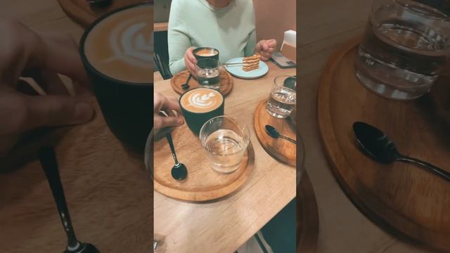ЗАЧЕМ ВОДА ПОСЛЕ КОФЕ? смотреть онлайн