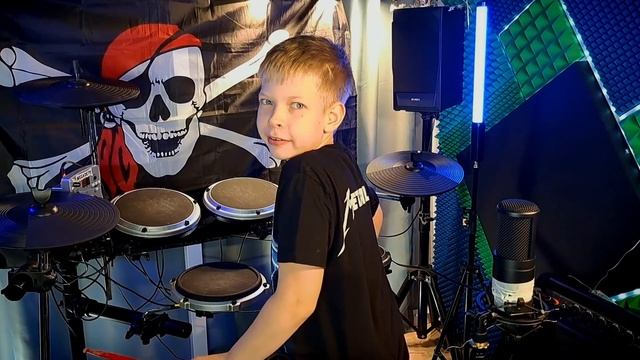 Что лучше: барабанный монитор, гитарный комбик, акустическая система 2.0? смотреть онлайн
