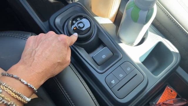 2023 Ford Maverick Hybrid Lariat смотреть онлайн