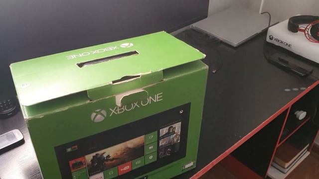 UNBOXING XBOX ONE 500GB + KINECT 2022 смотреть онлайн