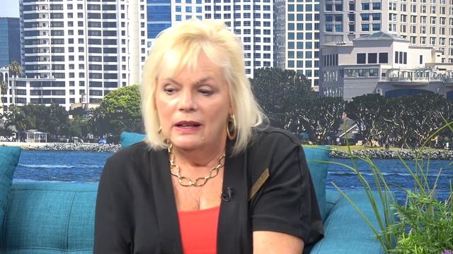 Cheryl Collins Coldwell Banker Interviews with Jason Nagy смотреть онлайн