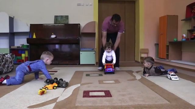 Первый день в садике смотреть онлайн