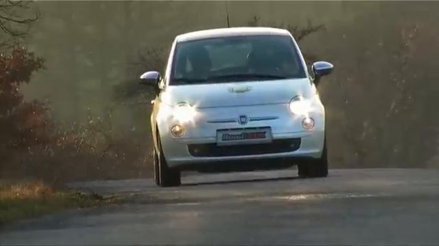 Mercedes-Benz S 500 4M L vs. Fiat 500 - David a Goliáš - Roadlook TV смотреть онлайн