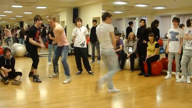 "Electro Point Nsk" Le Boo vs Samohin смотреть онлайн