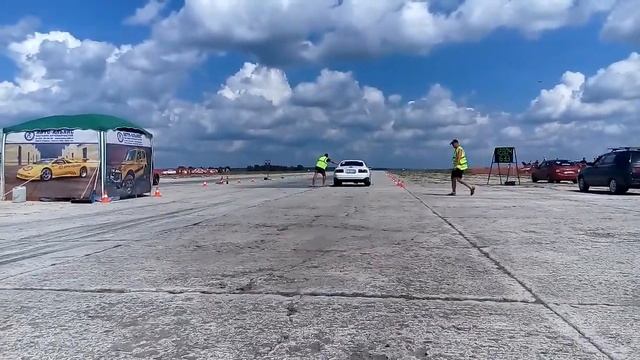 Audi TT TOYOTA Celica смотреть онлайн