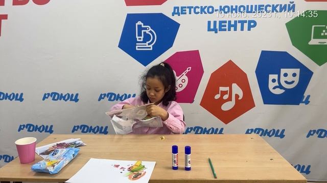 Антонов Амалия Ишхановна,компетенция «художник -декоратор» 1-2 класс,педагог Сидорова.Л.Н смотреть онлайн