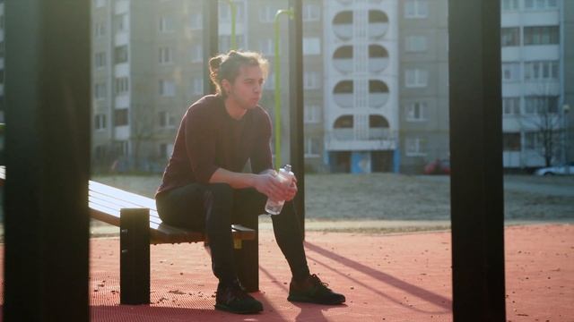 Что будет, если не пить достаточно воды? / Как избавиться от жажды воды? смотреть онлайн