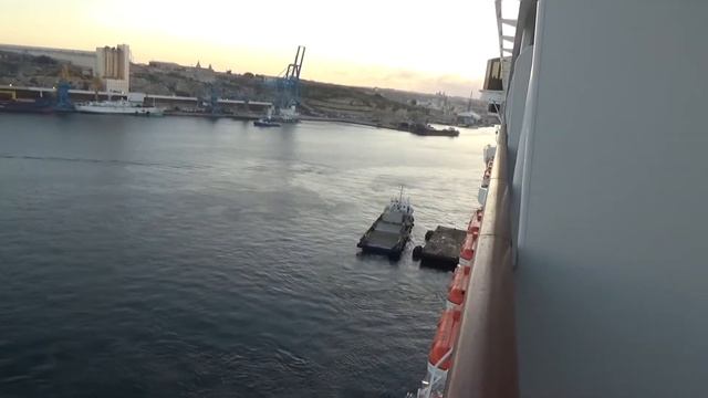 MSC Meraviglia Bunkering Operations Valletta Malta смотреть онлайн