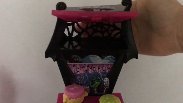 Monster High Vampire kitchen/ Vampir Küche смотреть онлайн
