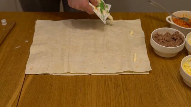 Рулет из лаваша с корейской морковью. смотреть онлайн