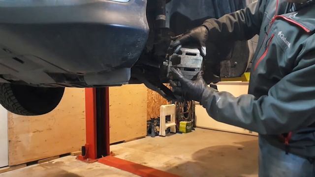 How to Service Acura/Honda Brake like a Pro смотреть онлайн