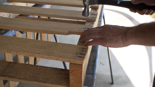 Build a Pallet Bike Rack смотреть онлайн