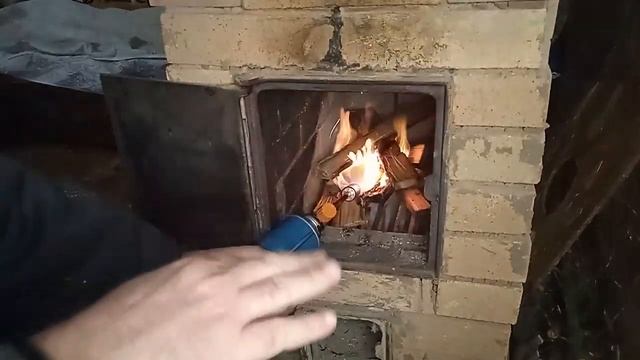 Розжиг русской печи | Дом в деревне смотреть онлайн