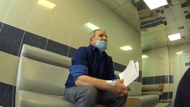 В ОЧЕРЕДИ В БОЛЬНИЦЕ В КАБИНЕТ К ВРАЧУ ДИАЛОГ С ПРОСТЫМИ ЛЮДЬМИ смотреть онлайн