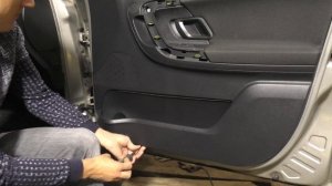 Skoda Fabia MK2 - How to remove door panel