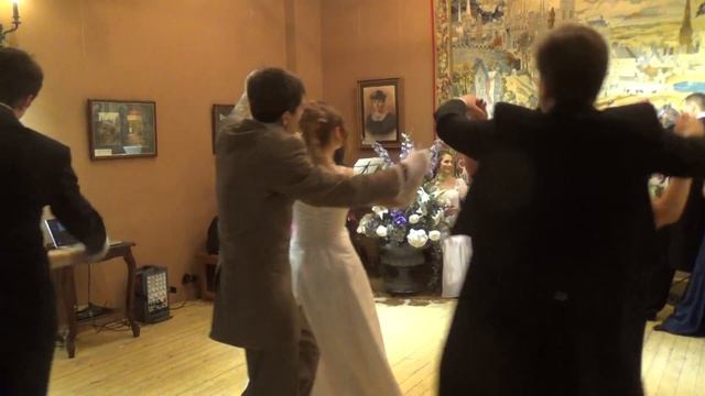 Бал во Дворце Алексея Михайловича: Бравый ялик смотреть онлайн