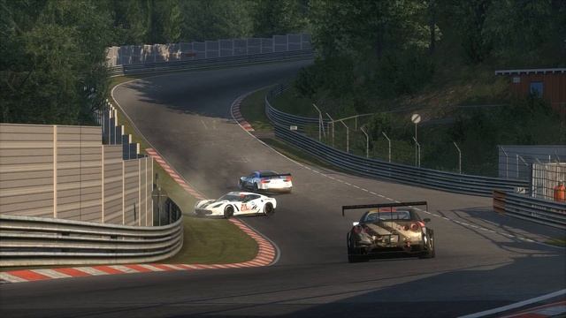 Nissan GTR GT3 vs Ferrari 458 GT3 ....1 Runde Nordschleife... Online (Schwarzbierbude ) смотреть онлайн