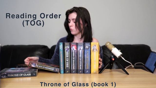 A Spoiler Free Guide to Reading Sarah J Maas: How to read Throne of Glass, ACOTAR, & Crescent City смотреть онлайн