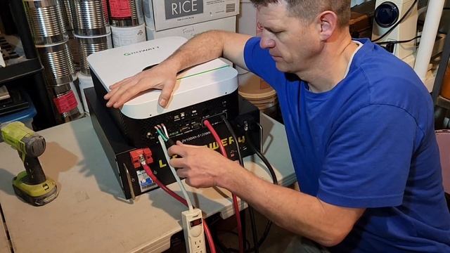 Growatt 3000 LVM-P.  Power Backup. Inverter. Solar Charger. UPS.