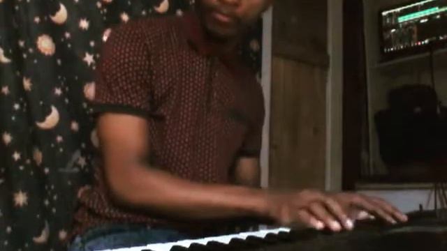 Khululela by Ntokozo Mbambo, nqubeko mbatha runs Simbulele mdudu on keys 🎹🎧❤ смотреть онлайн