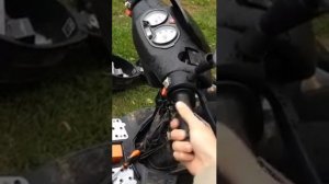 "Троит" скутер Stels Tactic 50 2T