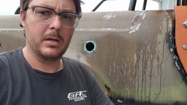 Ultimate Rock Crawler gets cut...... (part 2) смотреть онлайн