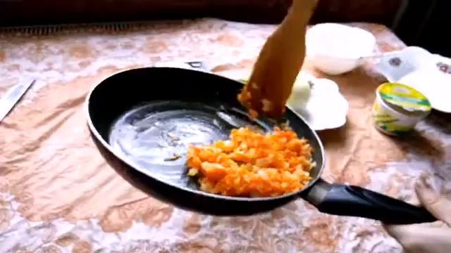 Салат з фасолі та часнику смотреть онлайн