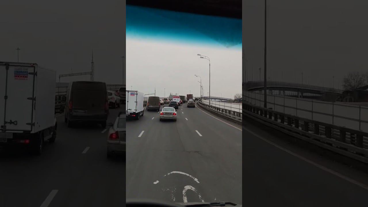 Наглецы? Быдло? Или не опытные? кто создаёт пробки. смотреть онлайн