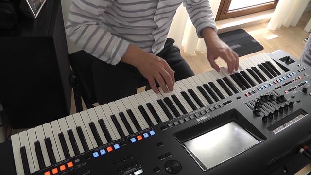 Chillout-synth 80' cover Genos смотреть онлайн