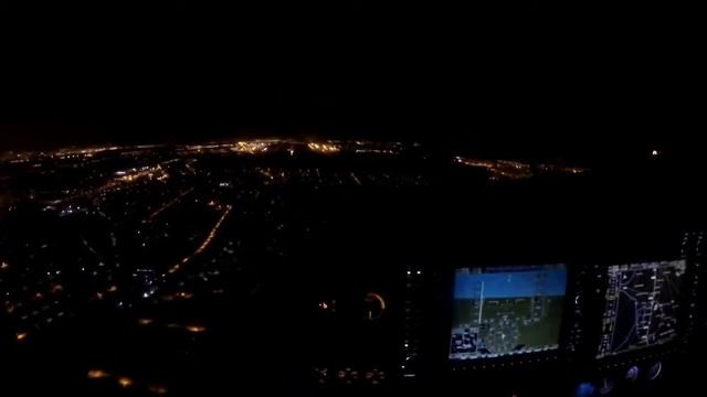 Заход в Шереметьево с боковым в 23-43 узла смотреть онлайн