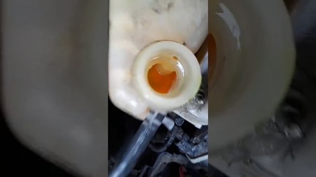 Saturn coolant leak (common problem) смотреть онлайн